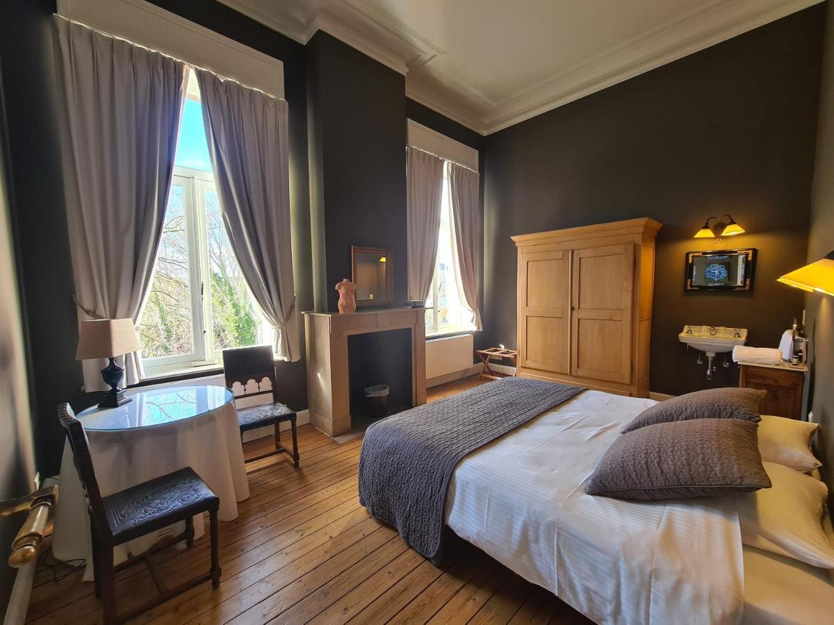 B&B 'T Kasteel & 'T Koetshuys Veurne Exterior photo